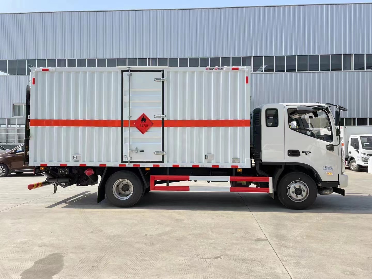 福田奥铃CTS5.2米气体厢式车