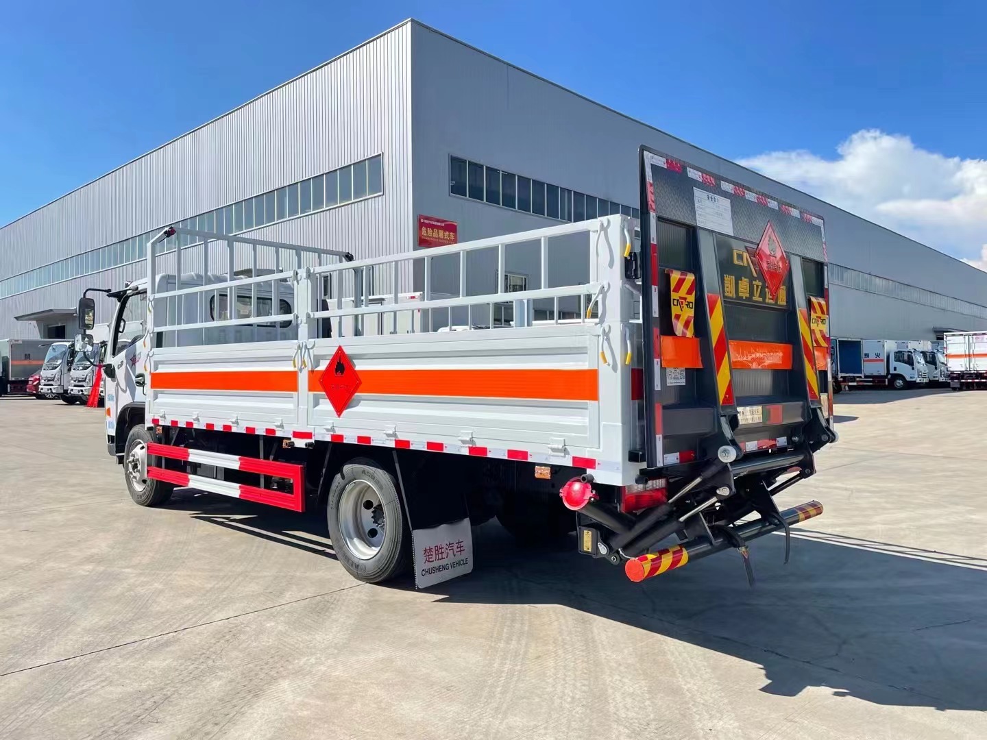 东风5.2米气瓶运输车