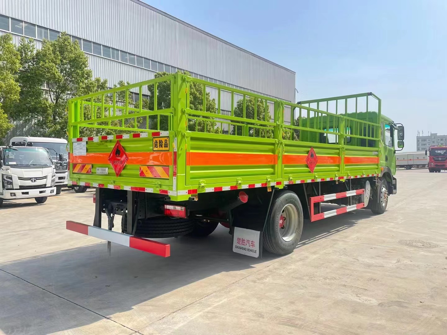 东风6.8米气瓶运输车