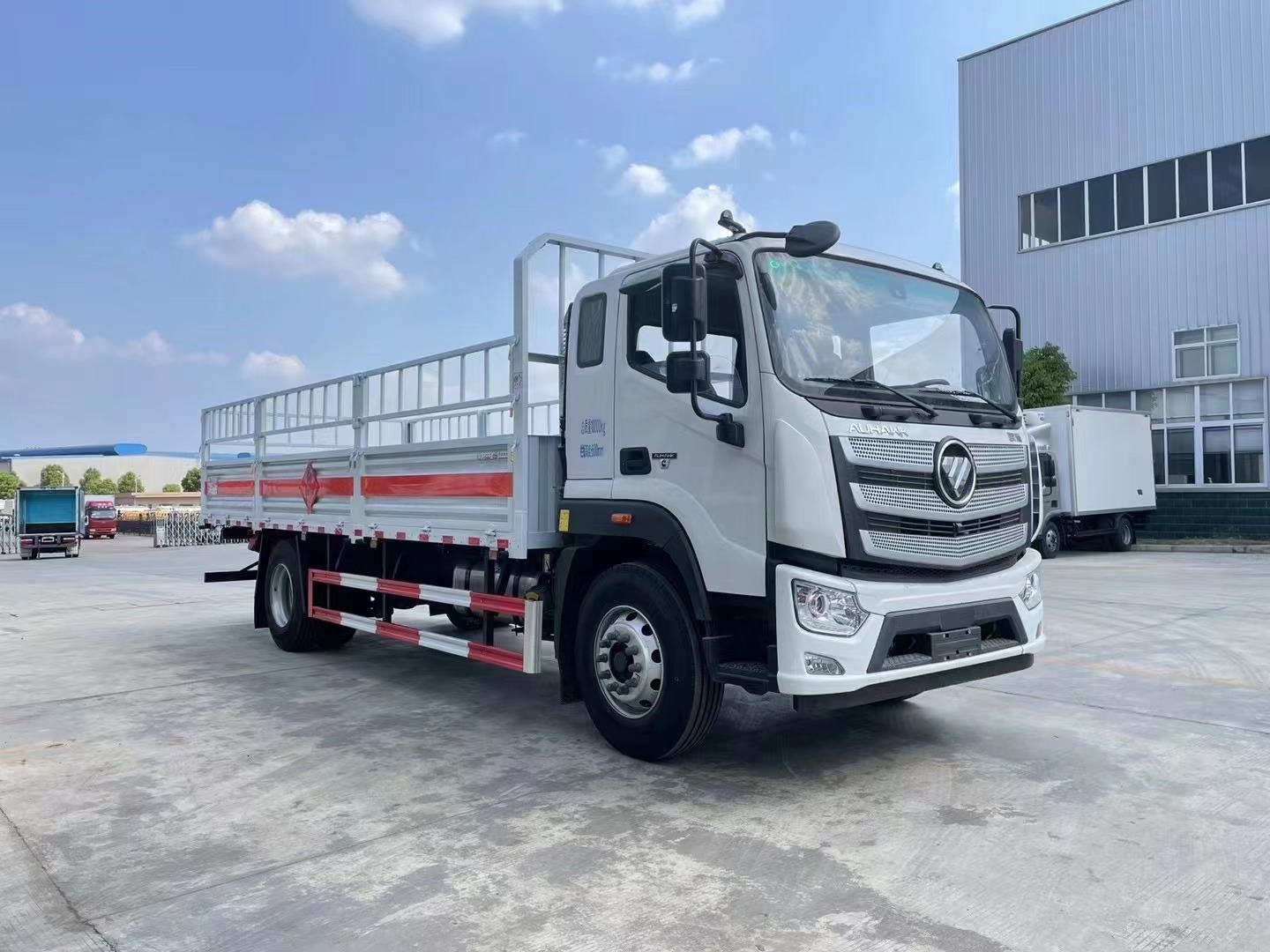 福田欧航6.7米气瓶运输车