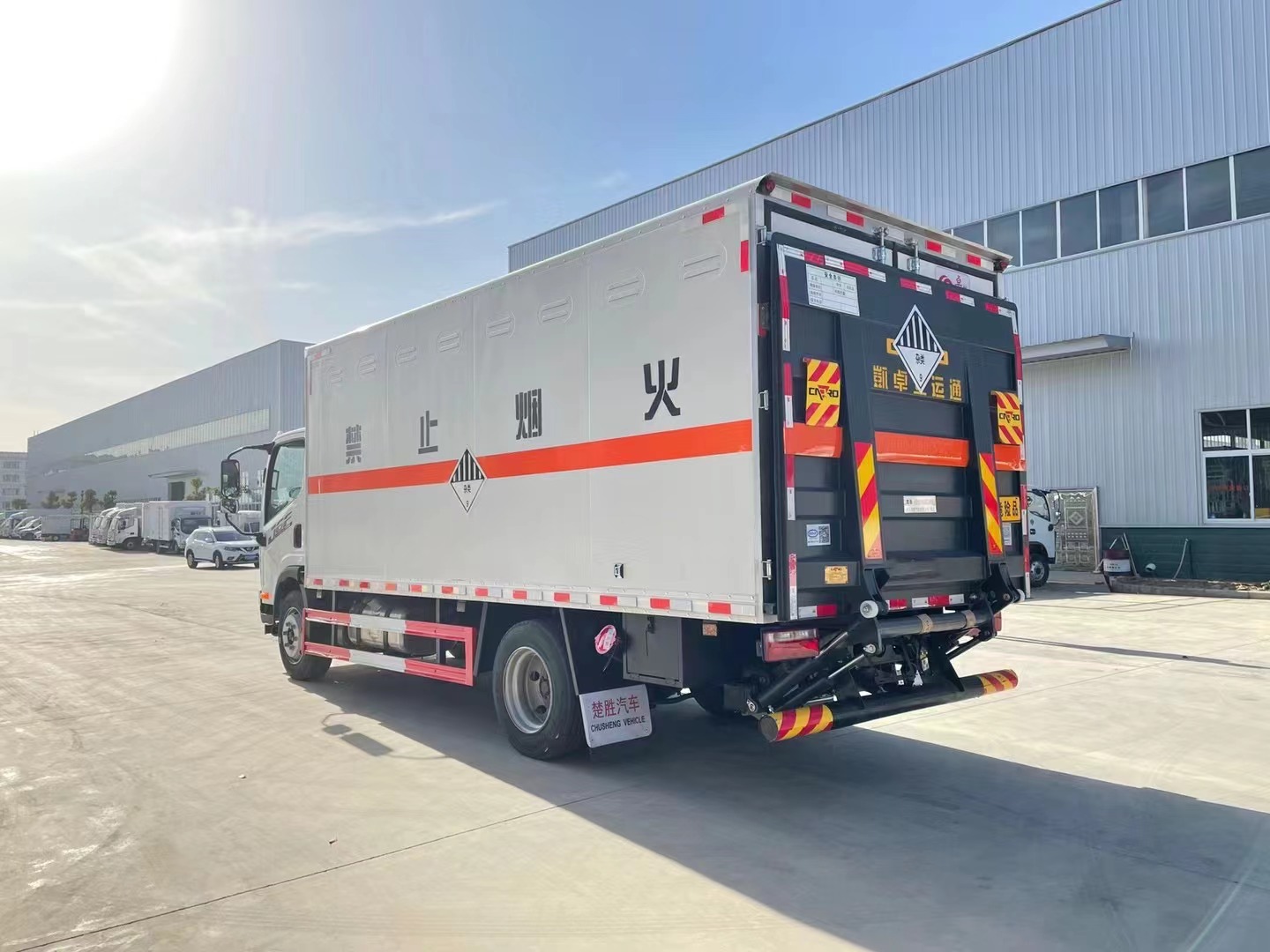 解放5.15米废机油专用车