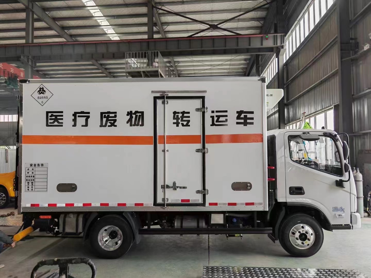 欧马可蓝牌医疗废物转运车