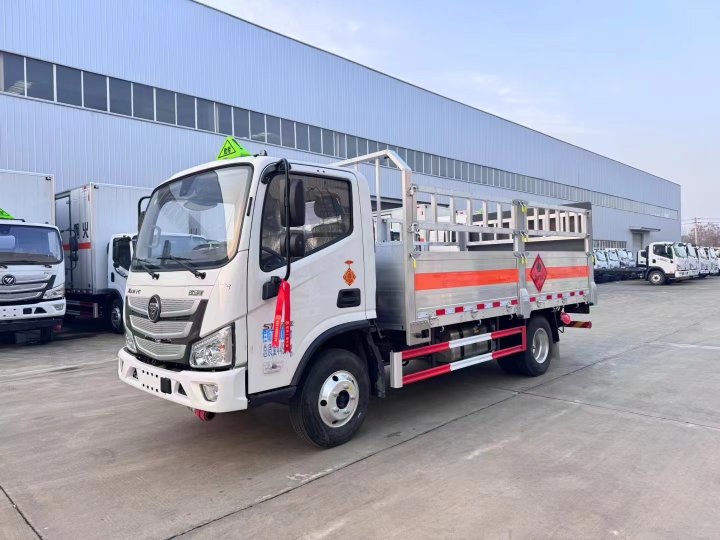 欧马可康机蓝牌气瓶运输车